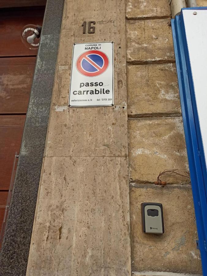Tarumbo Holiday Intero Appartamento 120 Mq Napoli Exterior foto